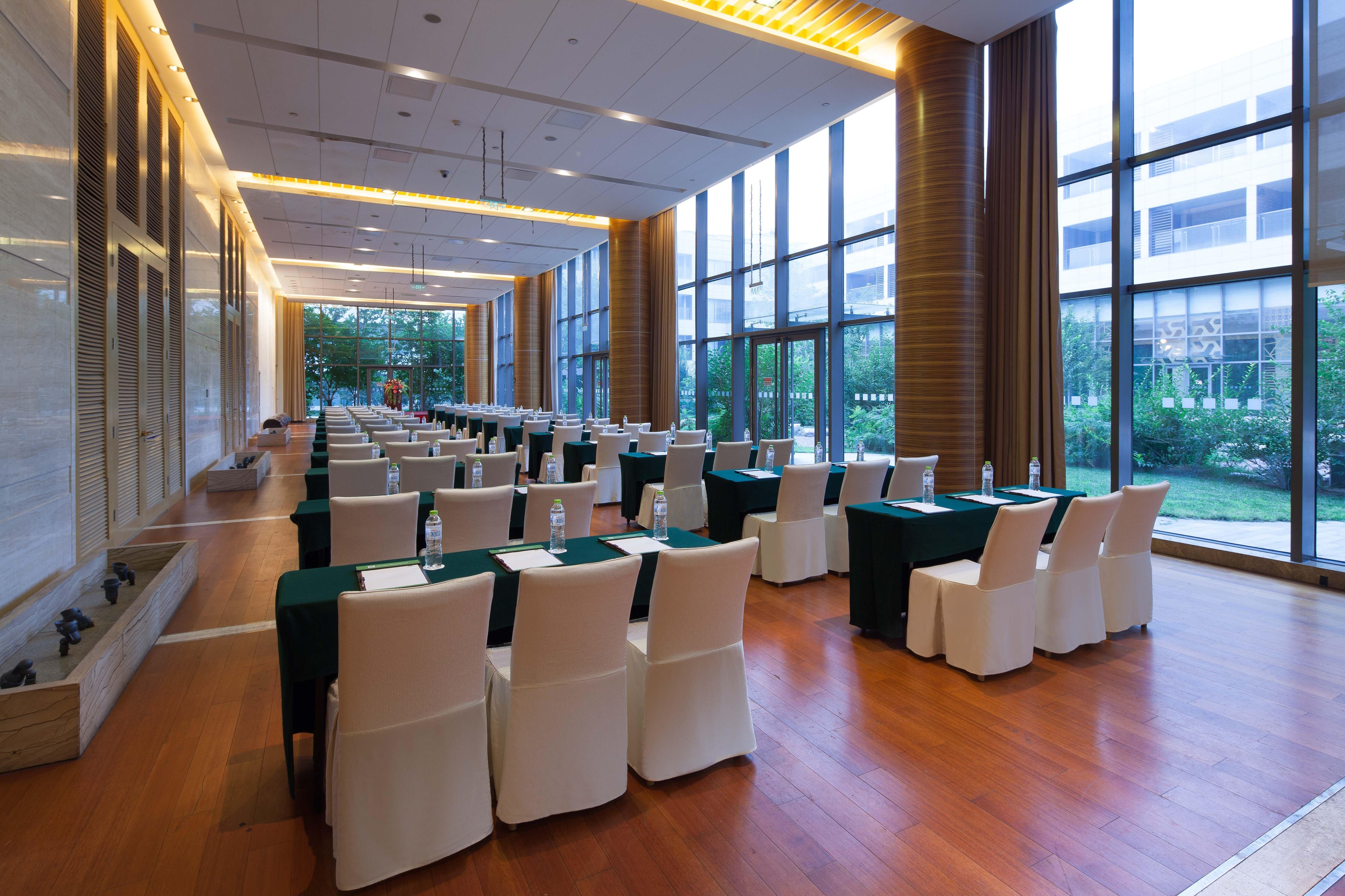 Holiday Inn Beijing Shijingshan Parkview By Ihg Kültér fotó