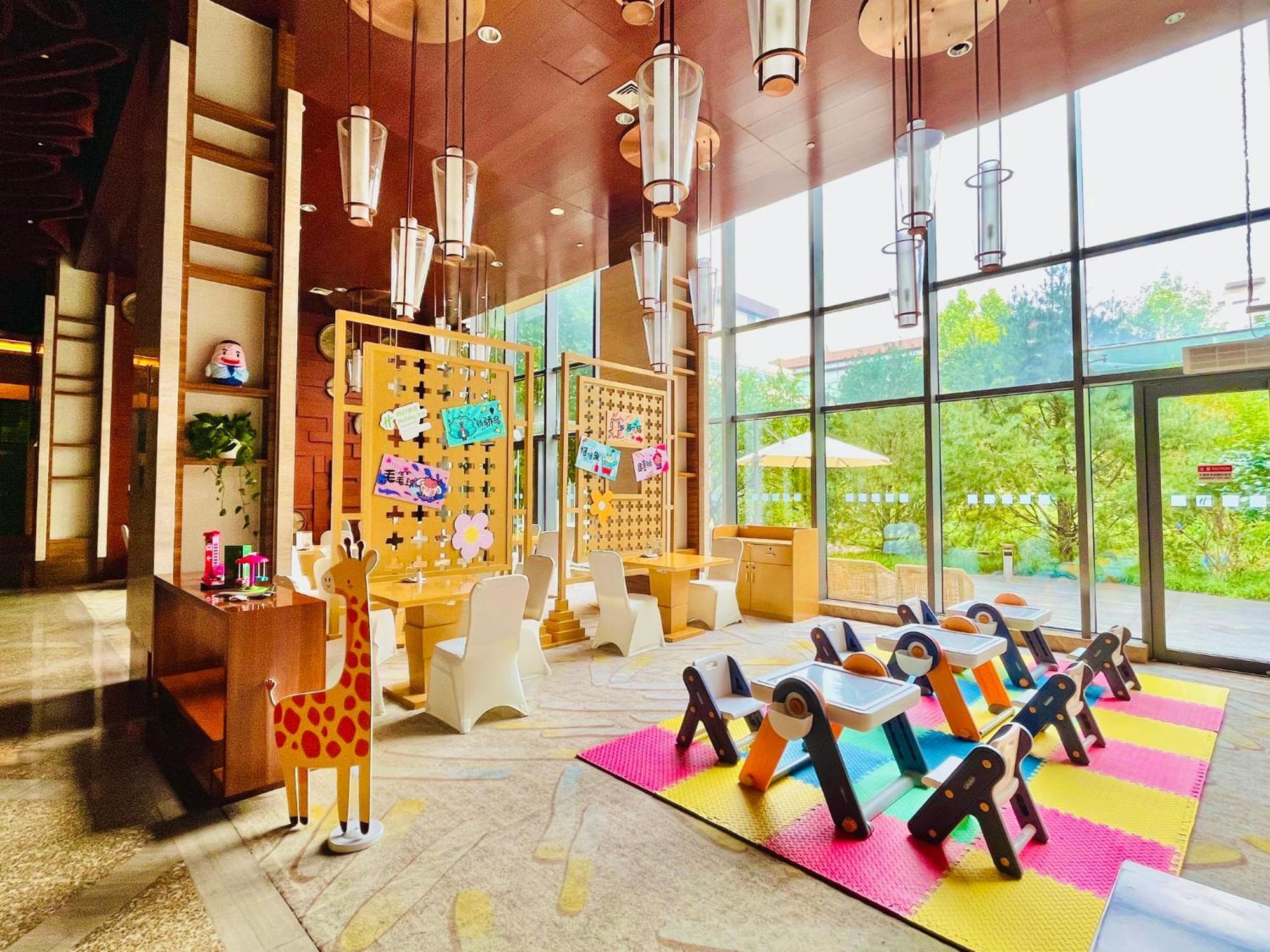 Holiday Inn Beijing Shijingshan Parkview By Ihg Kültér fotó