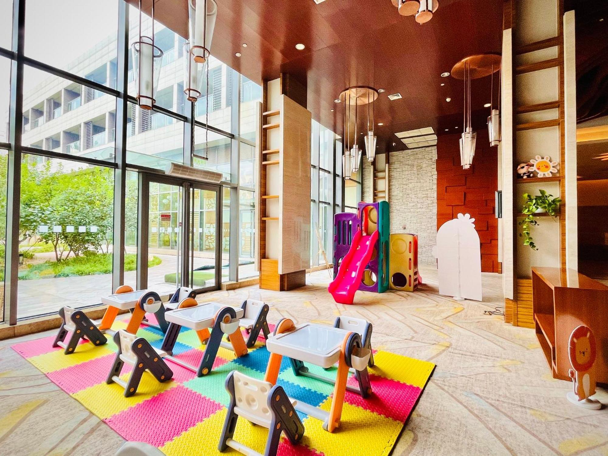 Holiday Inn Beijing Shijingshan Parkview By Ihg Kültér fotó